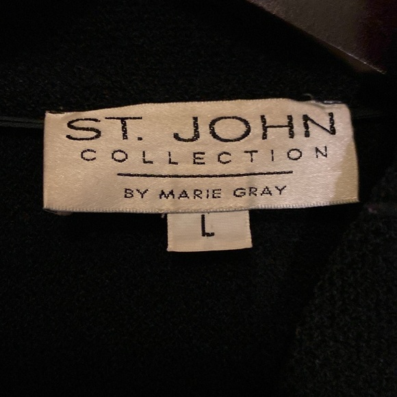 St John’s Collection black blazer w gold/blk buttons - Picture 2 of 10
